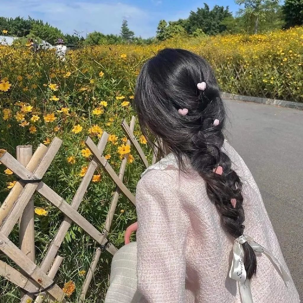 画里真真